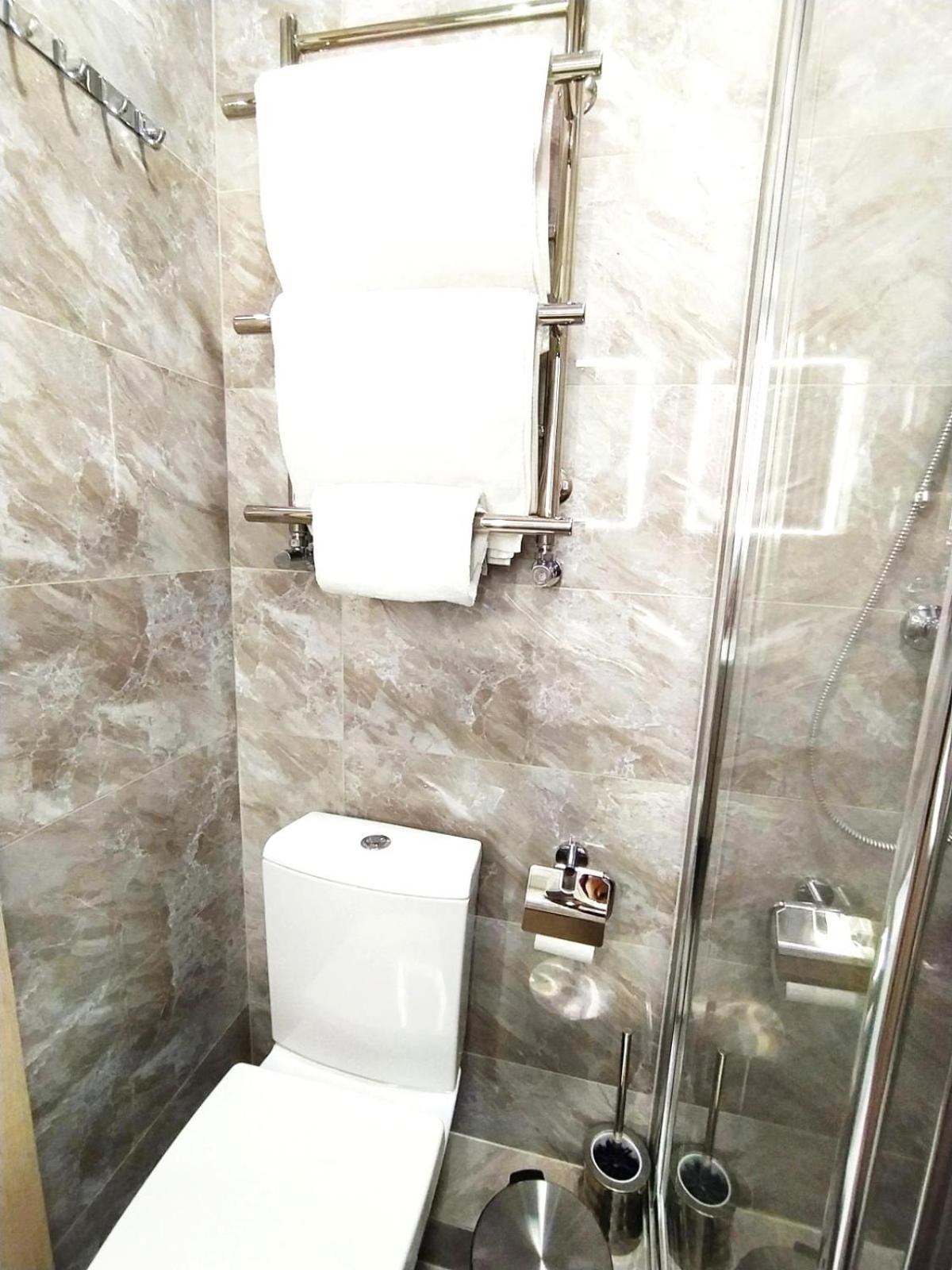 Apartment Жд Вокзал, Центр Lviv Quarto foto